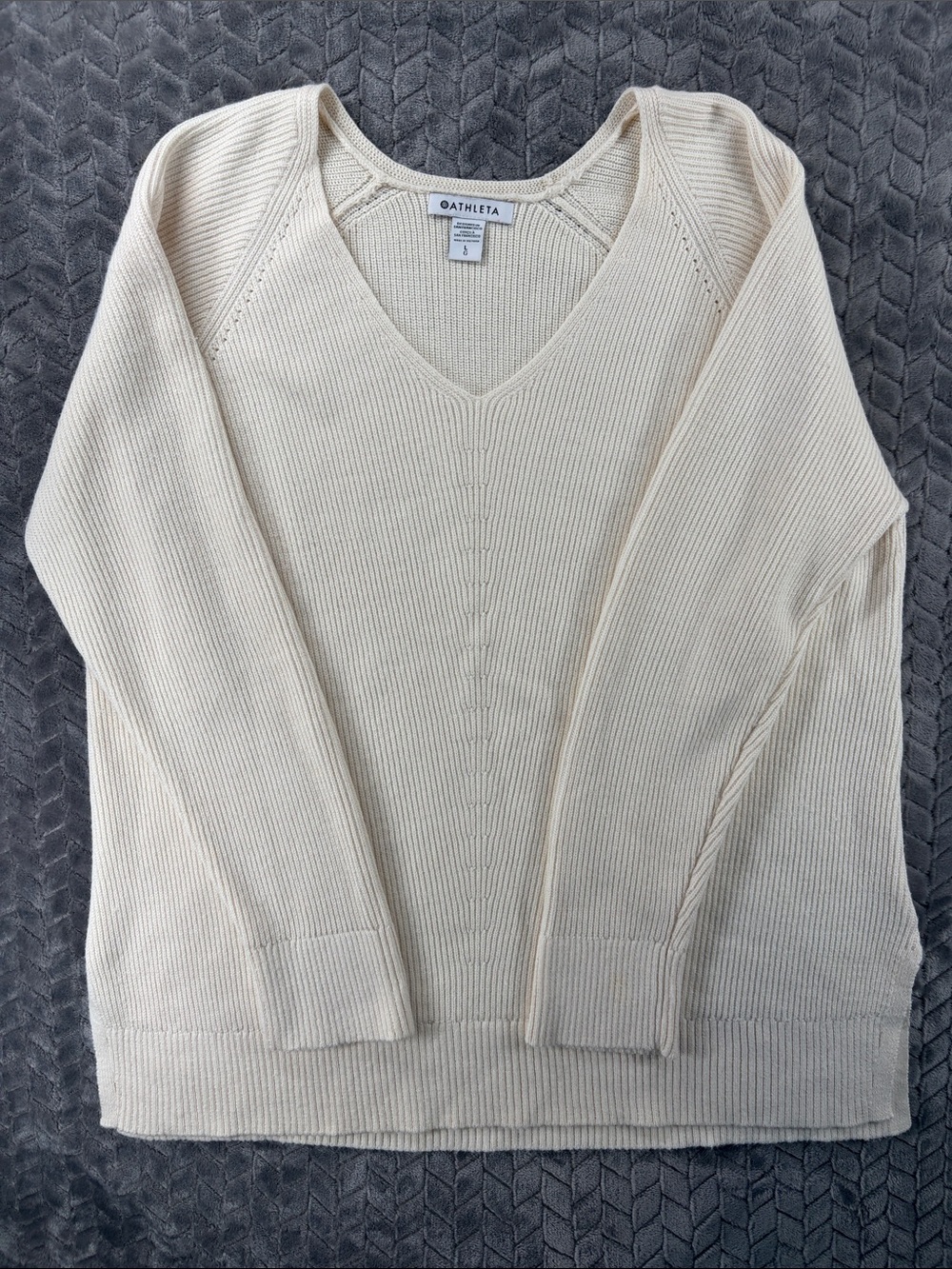 EUC Athleta Hanover Refined V-neck Merino Wool Blend Sweater - Large